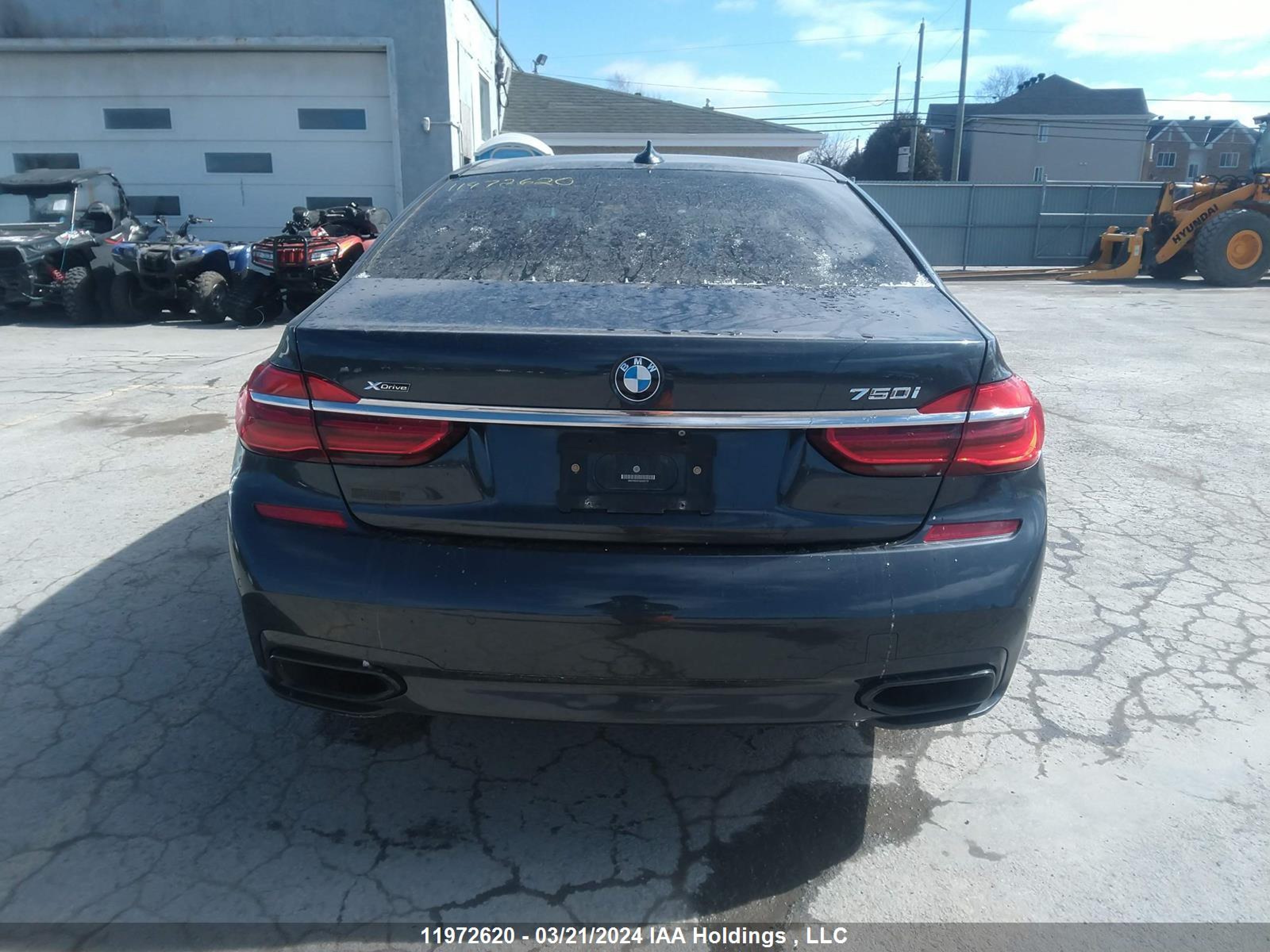 Photo 16 VIN: WBA7B0C51GG526779 - BMW 7ER 