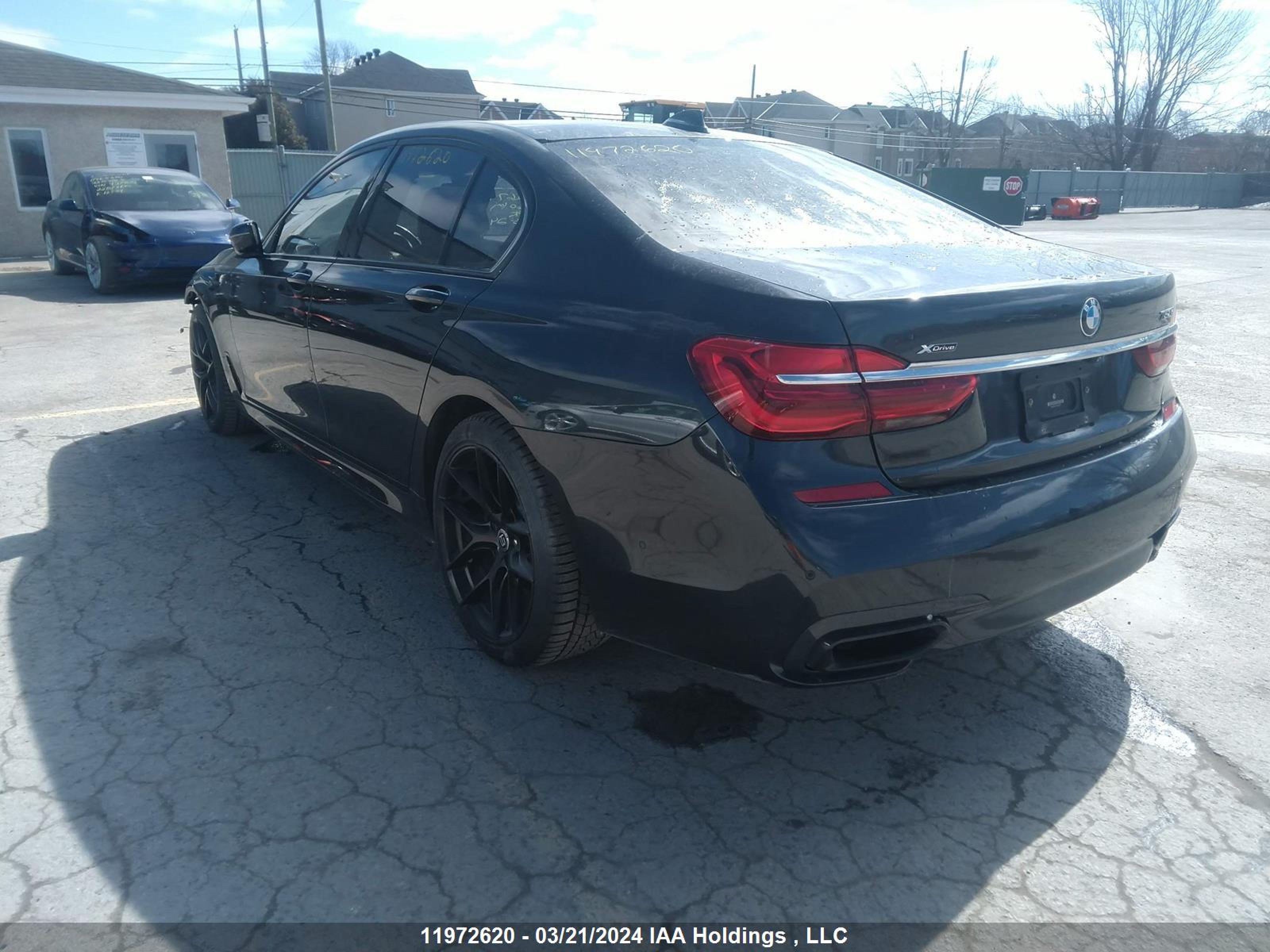 Photo 2 VIN: WBA7B0C51GG526779 - BMW 7ER 