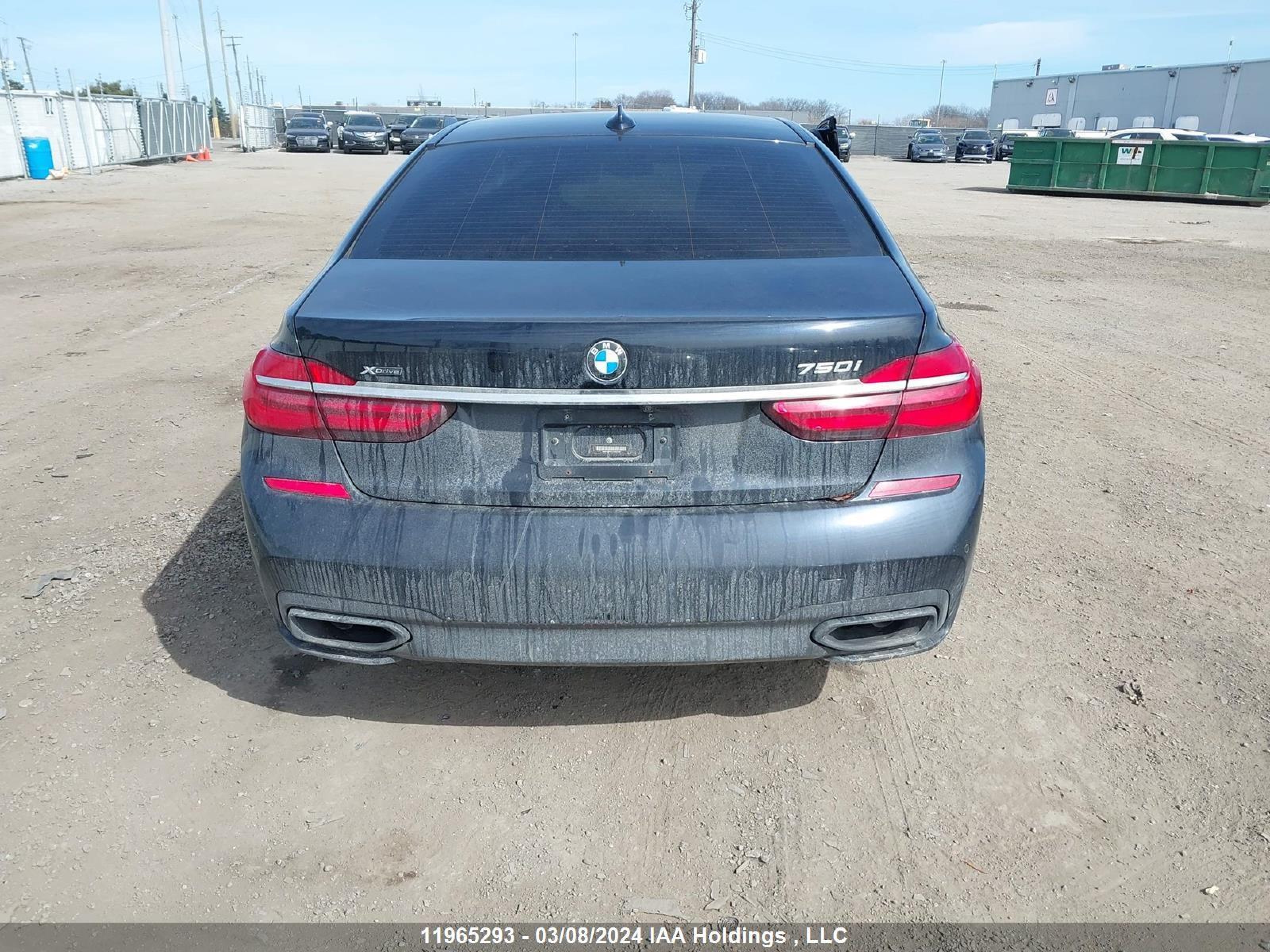 Photo 15 VIN: WBA7B0C51JG527342 - BMW 7ER 