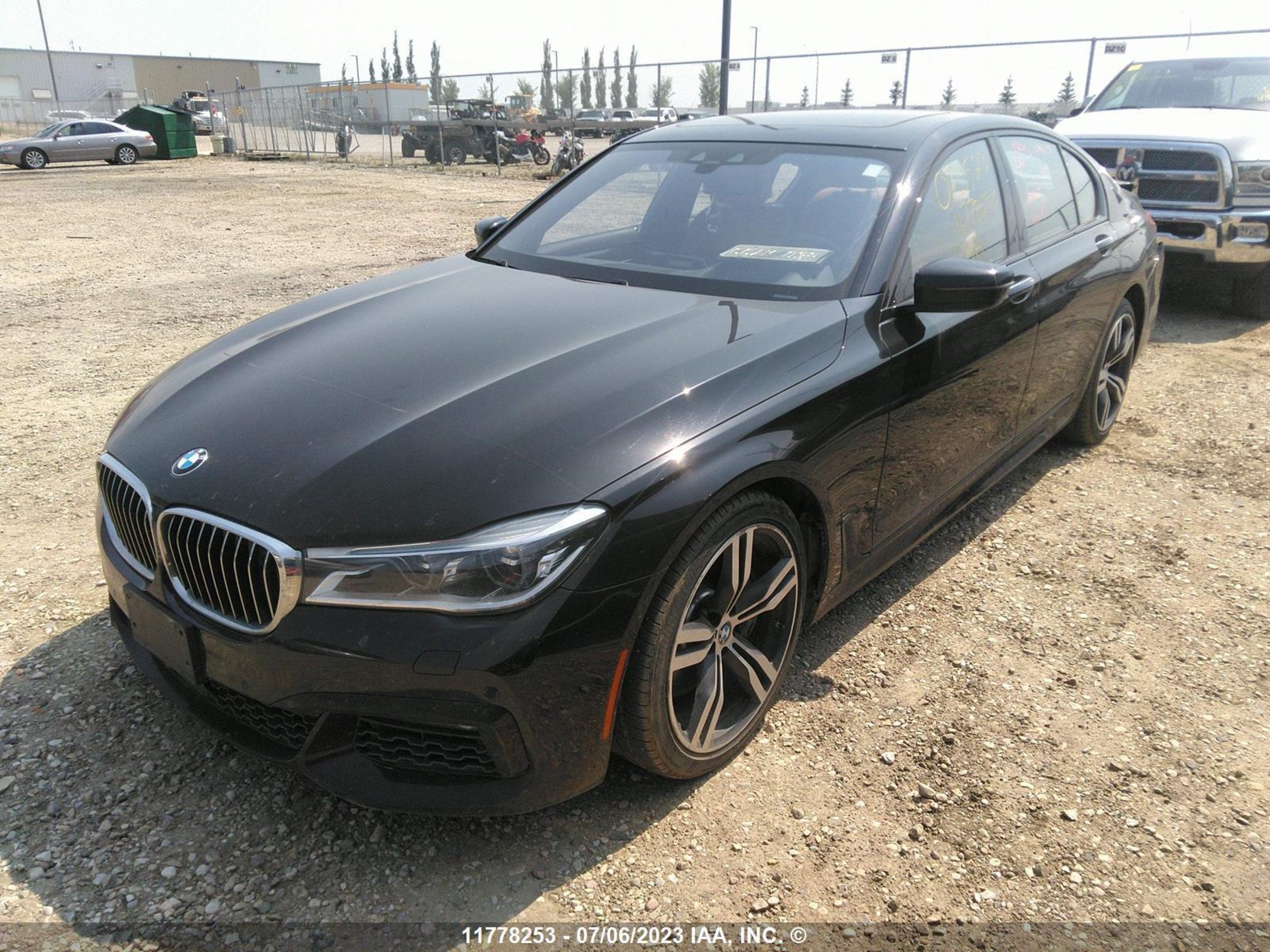 Photo 1 VIN: WBA7B0C54GG526808 - BMW 7ER 