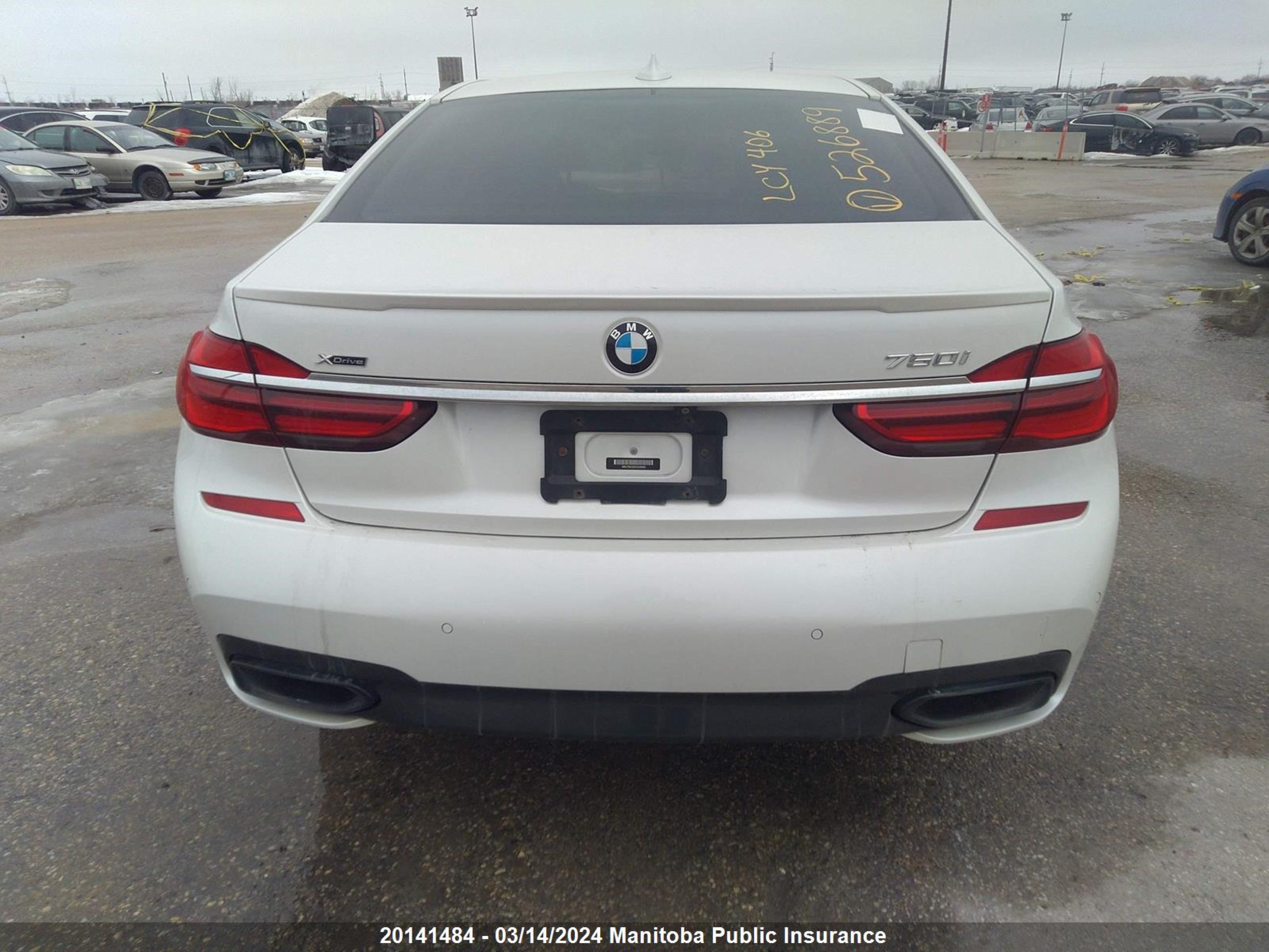 Photo 13 VIN: WBA7B0C58GG526889 - BMW 7ER 