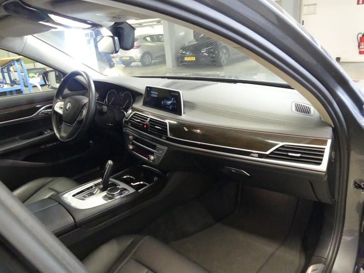 Photo 3 VIN: WBA7C21040G809134 - BMW 7 - 2015 