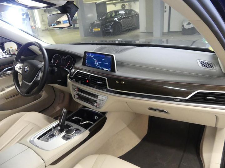 Photo 3 VIN: WBA7C41010G763693 - BMW 7 