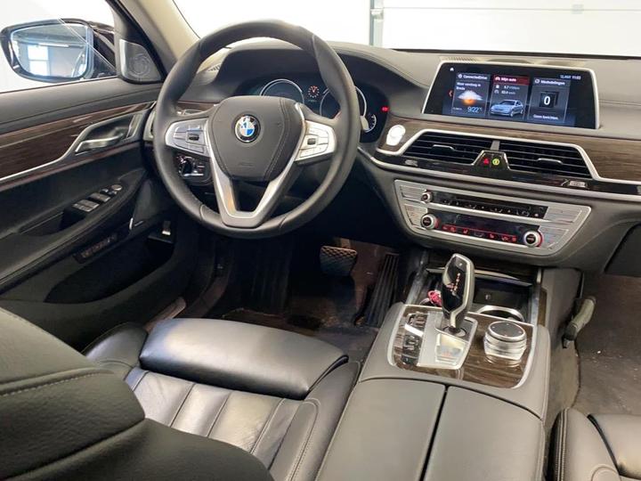 Photo 6 VIN: WBA7C61040B073204 - BMW 740 