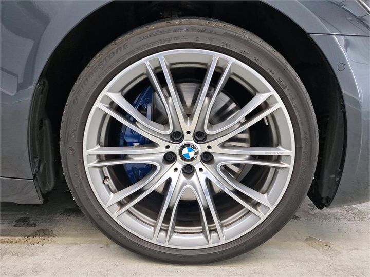 Photo 13 VIN: WBA7C61040B383904 - BMW 740 