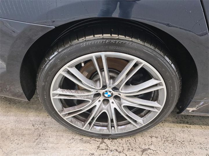 Photo 13 VIN: WBA7C610X0B073272 - BMW 740 