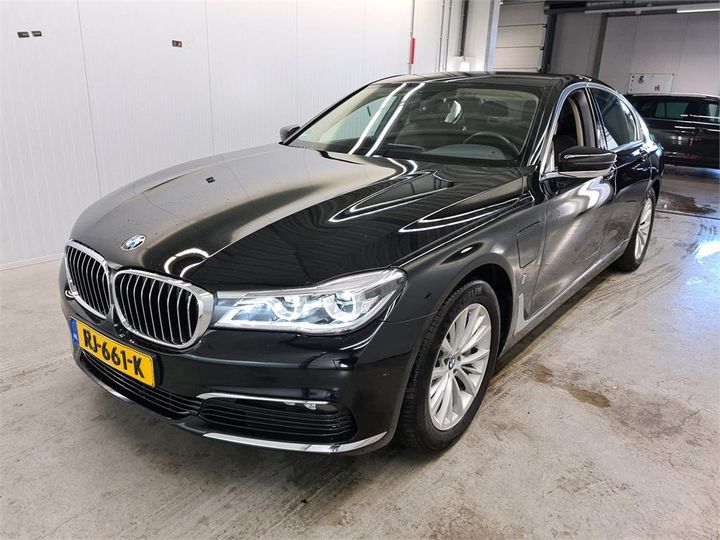 Photo 2 VIN: WBA7D01040GJ46116 - BMW 740 