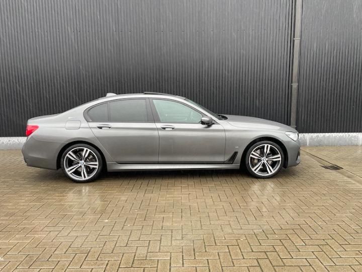 Photo 10 VIN: WBA7D01070GJ45185 - BMW 7 SERIES SALOON 