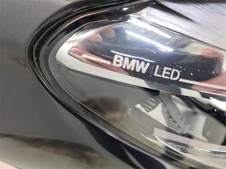 Photo 16 VIN: WBA7D01070GJ45316 - BMW 740 