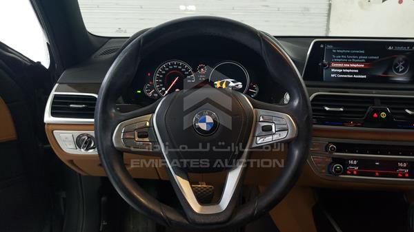 Photo 12 VIN: WBA7E0104HG663568 - BMW 730 LI 