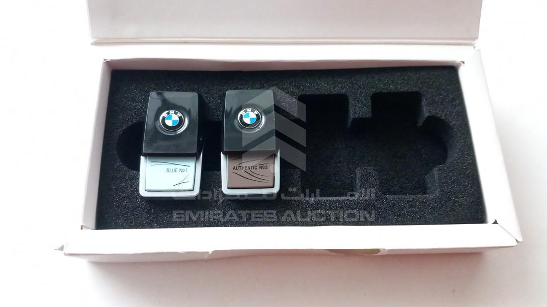 Photo 6 VIN: WBA7E210XGG407235 - BMW 740 IL 