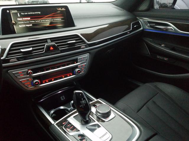 Photo 8 VIN: WBA7E2C50HG739937 - BMW 740 I 