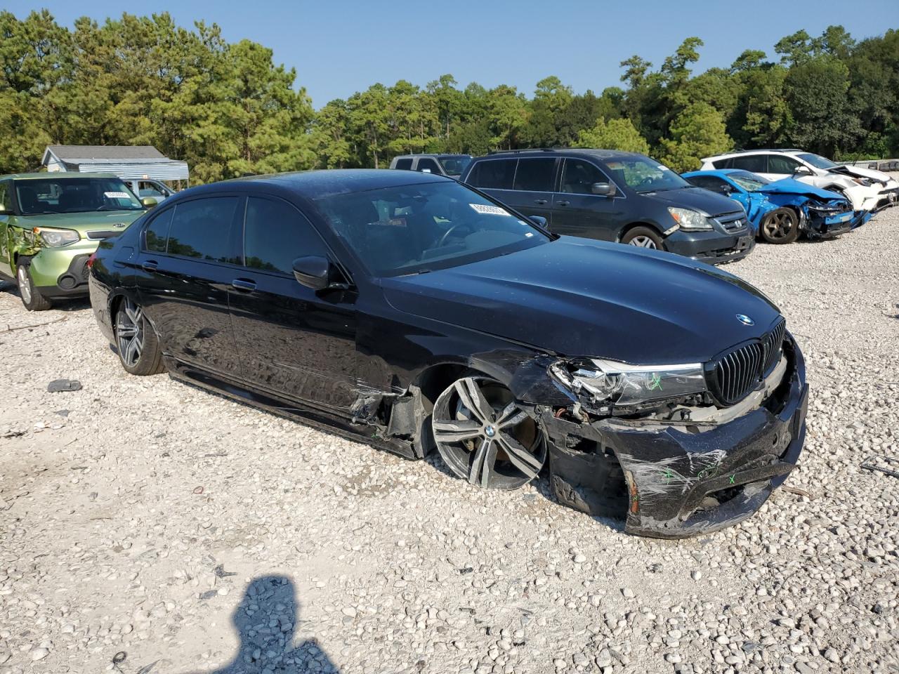 Photo 3 VIN: WBA7E2C50KB216499 - BMW 740I 