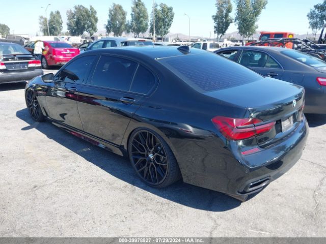 Photo 2 VIN: WBA7E2C51GG548350 - BMW 740I 