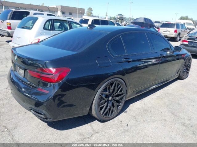 Photo 3 VIN: WBA7E2C51GG548350 - BMW 740I 