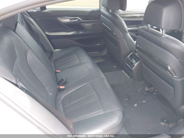 Photo 7 VIN: WBA7E2C51HG739235 - BMW 740I 