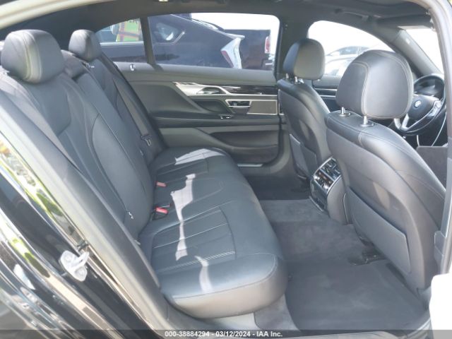 Photo 7 VIN: WBA7E2C51HG740501 - BMW 740I 