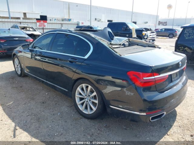 Photo 2 VIN: WBA7E2C51JG742724 - BMW 740I 