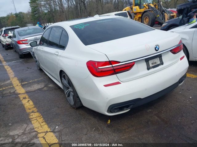 Photo 2 VIN: WBA7E2C52GGD99935 - BMW 7 SERIES 