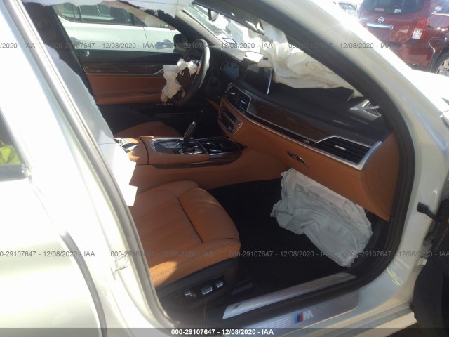 Photo 4 VIN: WBA7E2C52JG742859 - BMW 7 