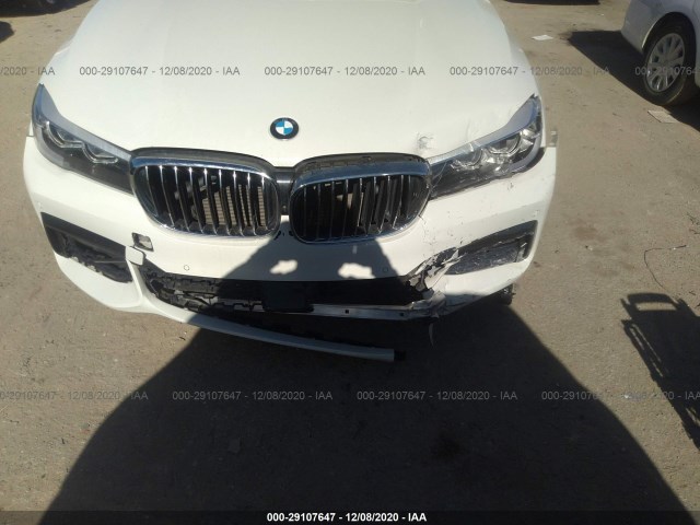 Photo 5 VIN: WBA7E2C52JG742859 - BMW 7 