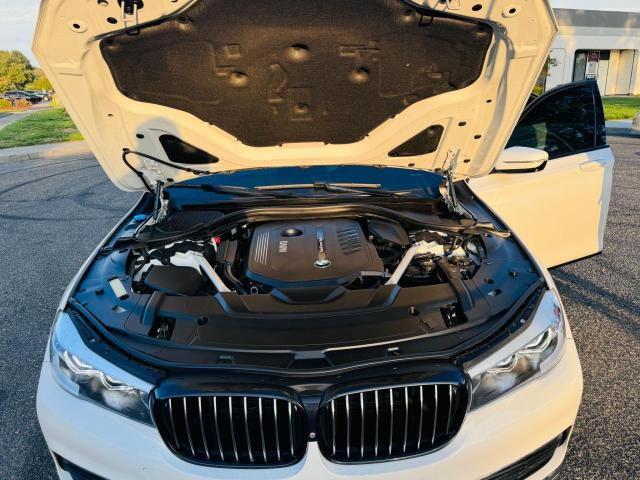 Photo 6 VIN: WBA7E2C52KB217802 - BMW 740 I 