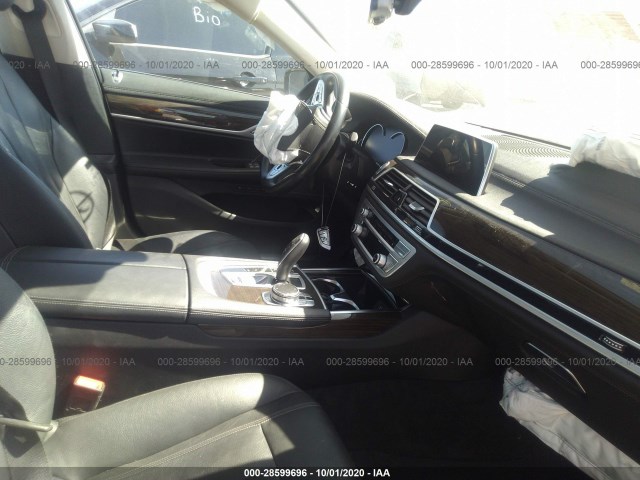 Photo 4 VIN: WBA7E2C53KB216934 - BMW 740 