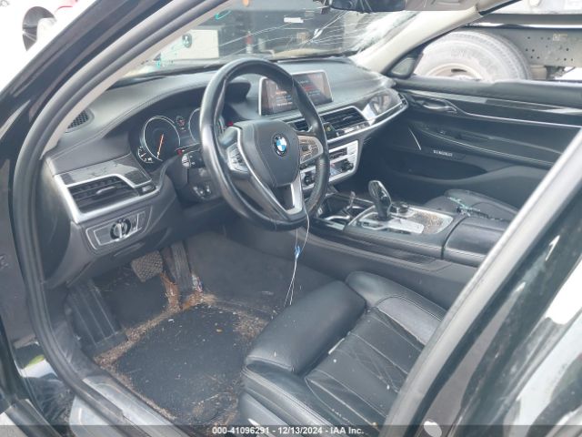 Photo 4 VIN: WBA7E2C55GG504089 - BMW 740I 