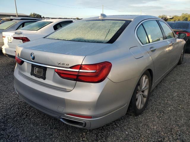 Photo 2 VIN: WBA7E2C55JG742452 - BMW 740 I 