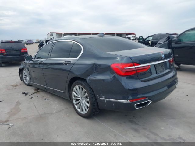 Photo 2 VIN: WBA7E2C55KB217051 - BMW 740I 