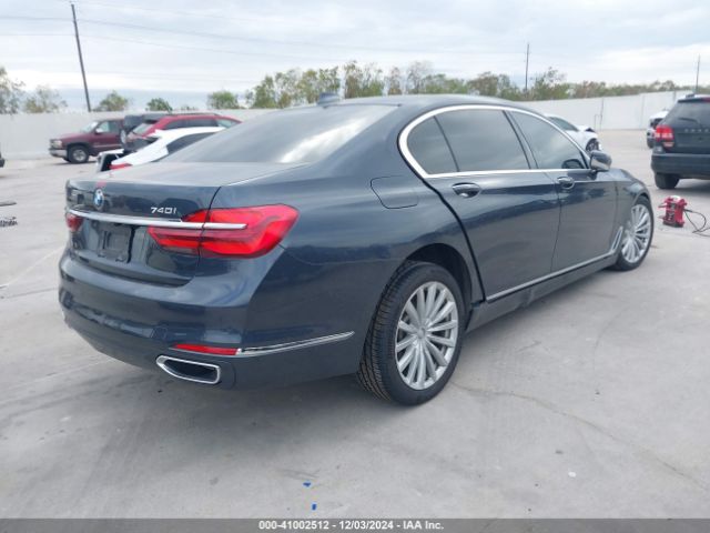 Photo 3 VIN: WBA7E2C55KB217051 - BMW 740I 