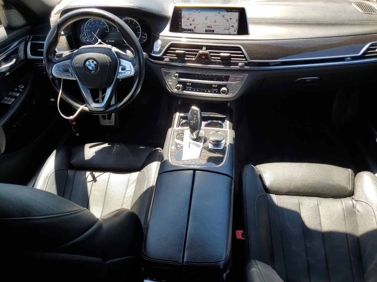 Photo 7 VIN: WBA7E2C56GG504179 - BMW 7ER 