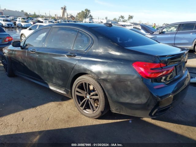 Photo 2 VIN: WBA7E2C56JG743139 - BMW 740I 