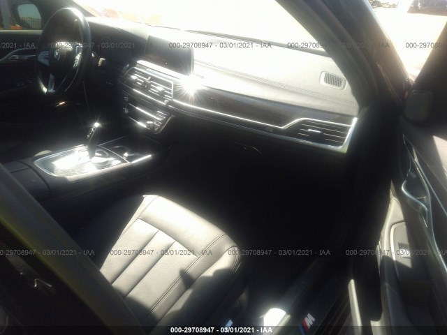 Photo 4 VIN: WBA7E2C56KB217561 - BMW 7 