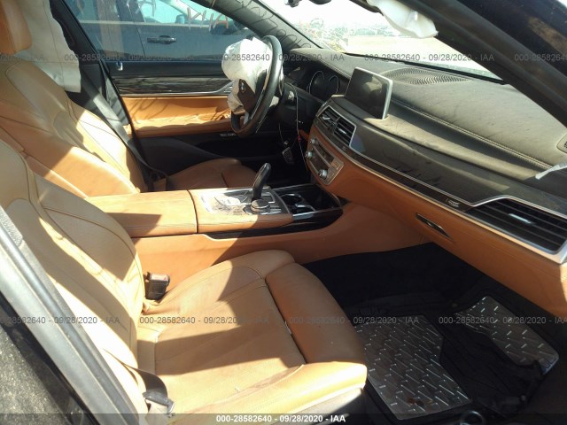 Photo 4 VIN: WBA7E2C57GG504062 - BMW 7 