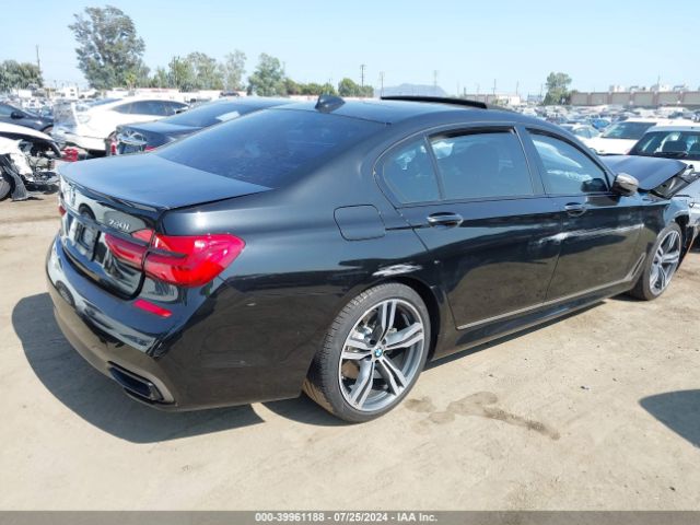 Photo 3 VIN: WBA7E2C57KB454107 - BMW 740I 