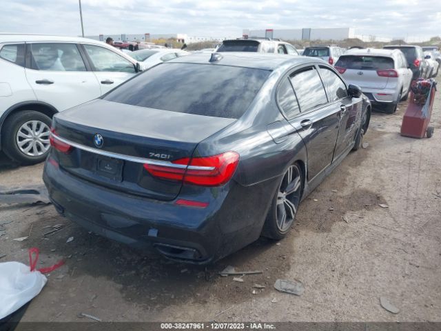 Photo 3 VIN: WBA7E2C58GG546997 - BMW 740I 