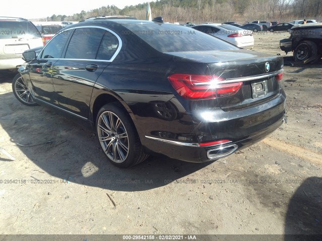 Photo 2 VIN: WBA7E2C59HG739919 - BMW 7 