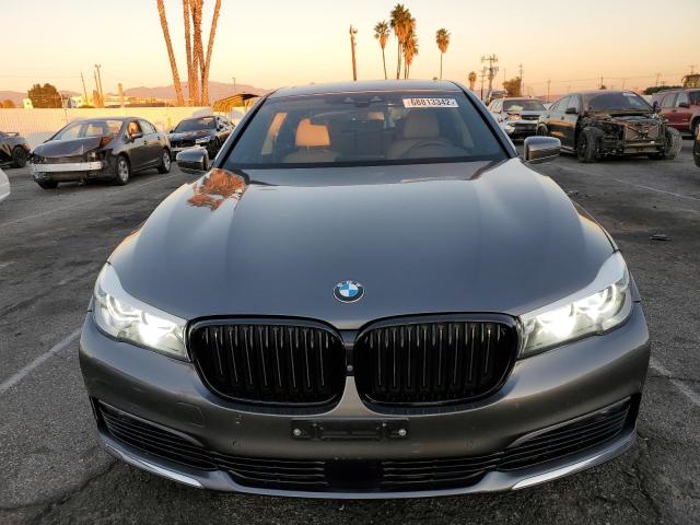 Photo 4 VIN: WBA7E2C59KB217151 - BMW 740 I 