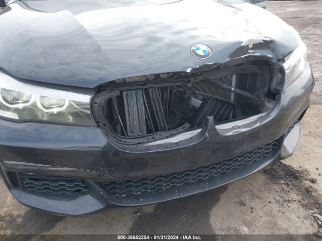 Photo 5 VIN: WBA7E2C5XGG548296 - BMW 740I 