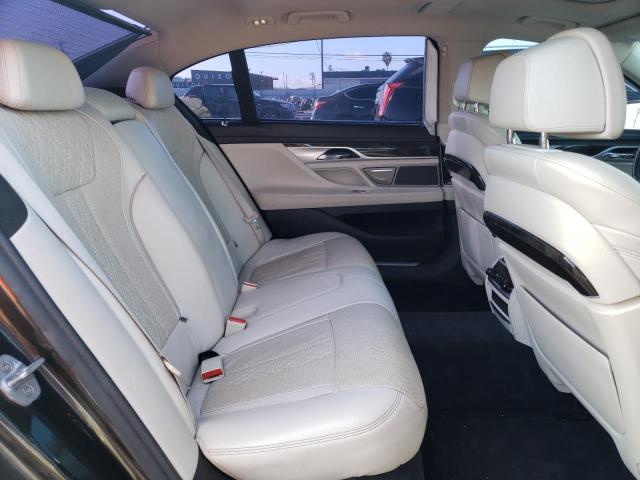 Photo 9 VIN: WBA7E2C5XGG548377 - BMW 740 I 