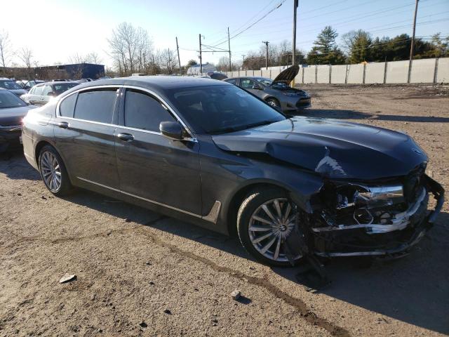 Photo 3 VIN: WBA7E2C5XJG742141 - BMW 740 I 