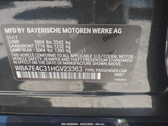 Photo 8 VIN: WBA7E4C31HGV23363 - BMW 740I 