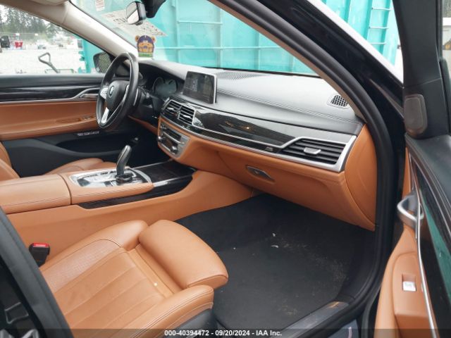 Photo 4 VIN: WBA7E4C38HGV23313 - BMW 740I 