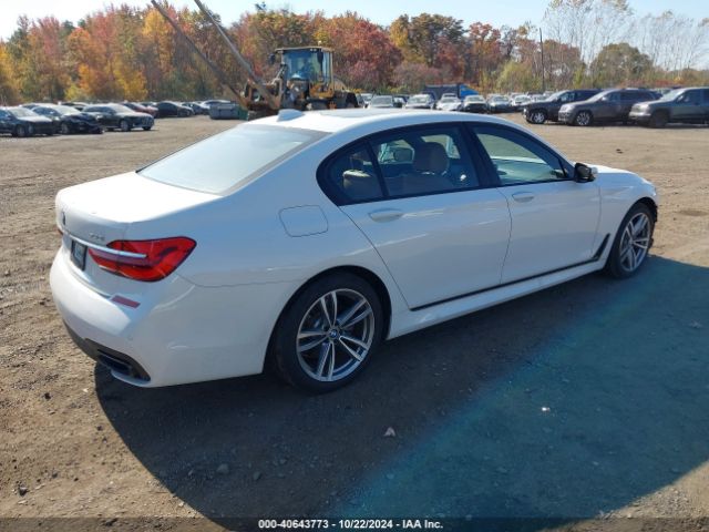 Photo 3 VIN: WBA7E4C50KGV28496 - BMW 740I 