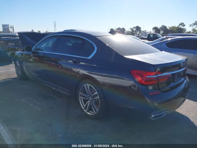 Photo 2 VIN: WBA7E4C51KGV28667 - BMW 740I 