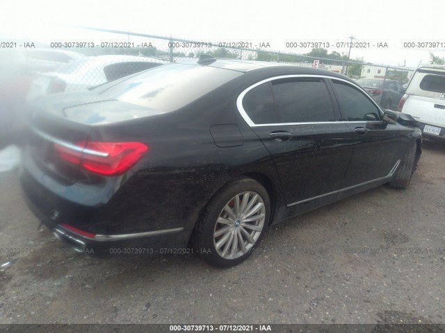 Photo 3 VIN: WBA7E4C55HGU99425 - BMW 7 SERIES 