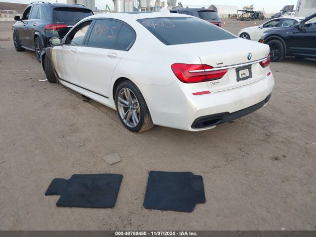 Photo 2 VIN: WBA7E4C56HGU99675 - BMW 740I 