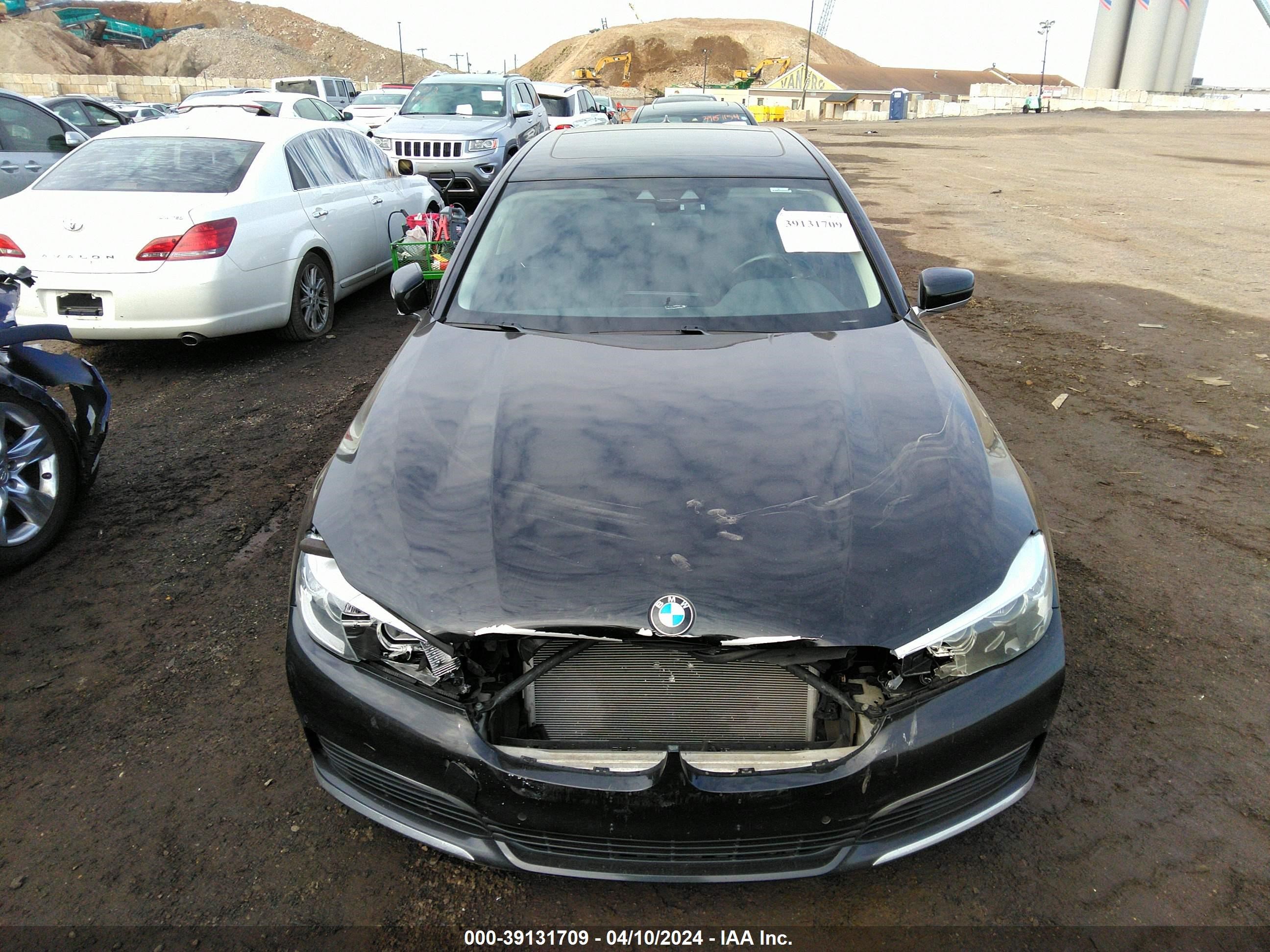 Photo 11 VIN: WBA7E4C56KGV28597 - BMW 7ER 