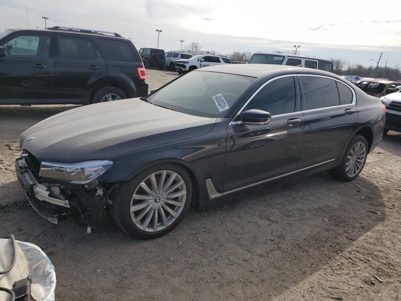 Photo 0 VIN: WBA7E4C56KGV28714 - BMW 7ER 